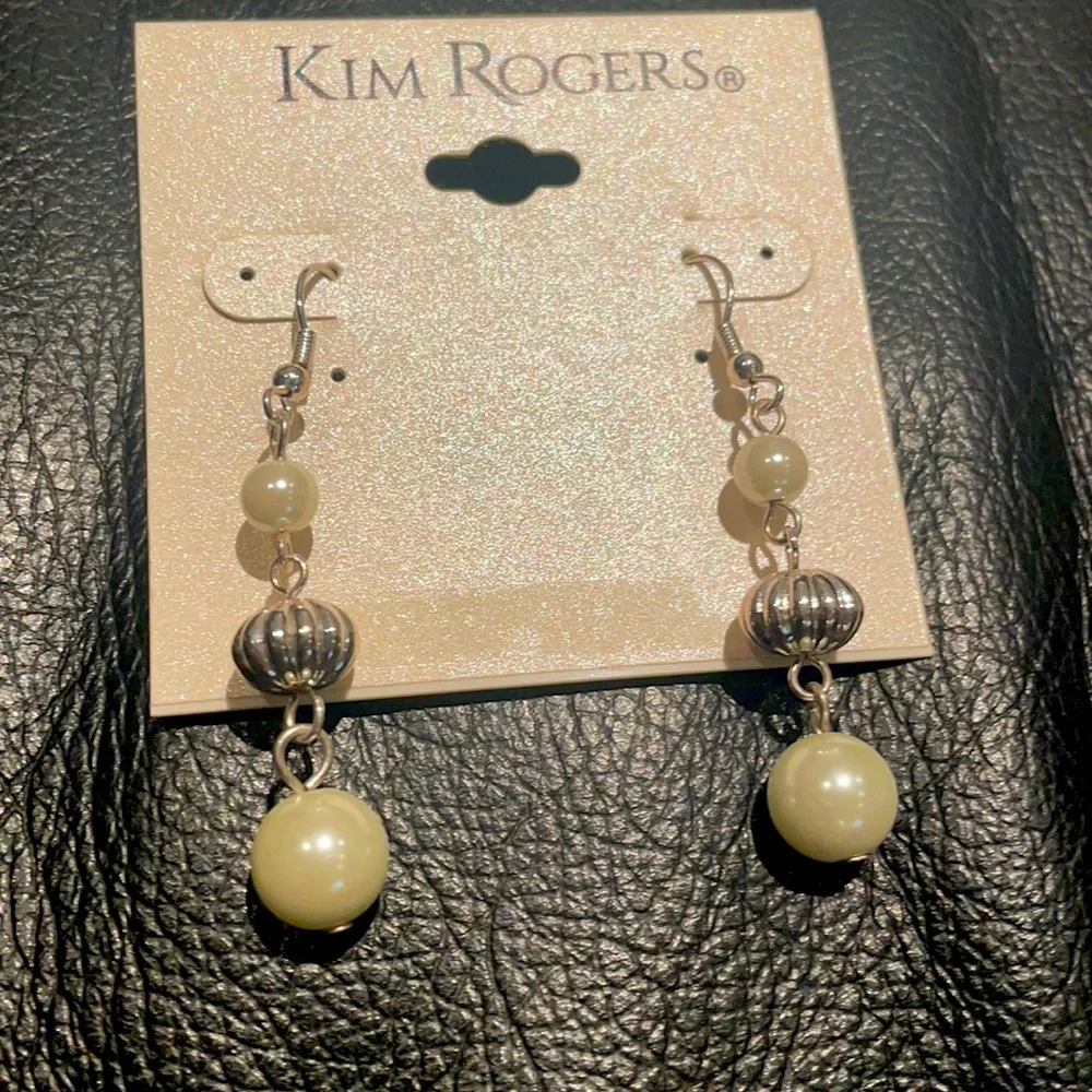 Kim Rogers silver tone and pearl fashion earrings